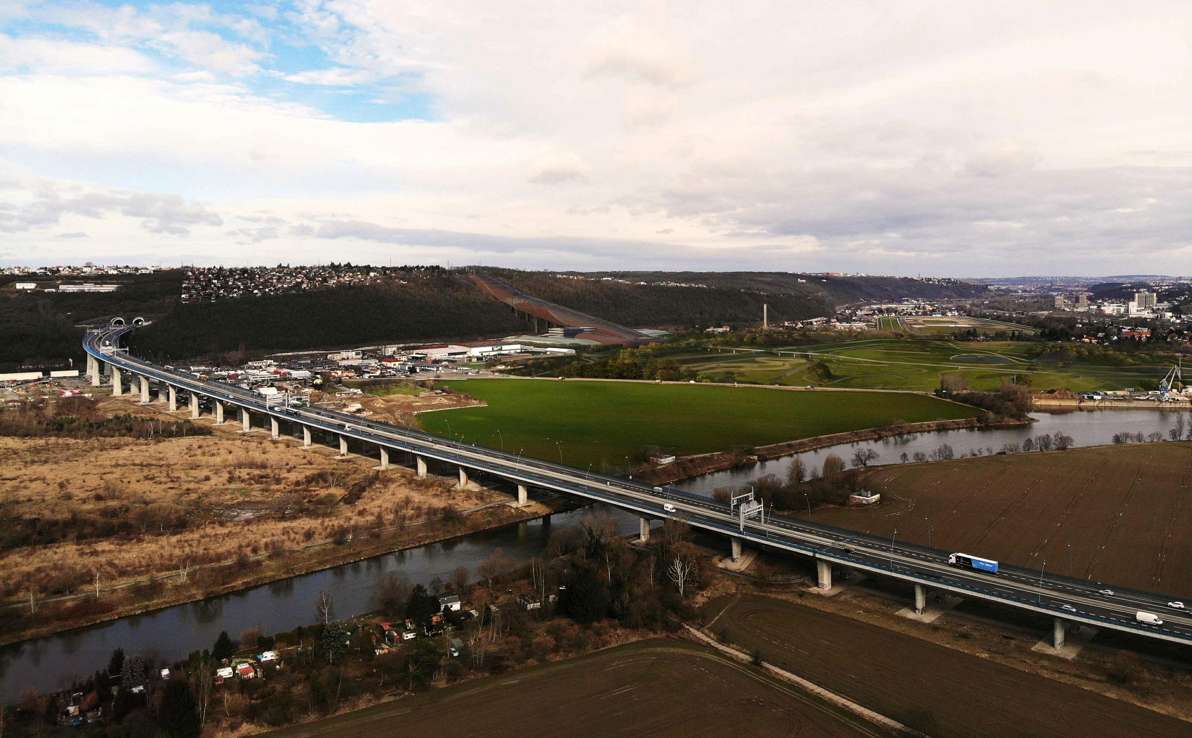 Sport areál Lahovice
